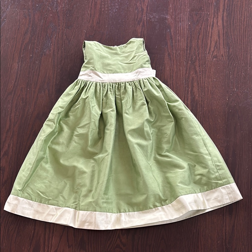 Jenny Yoo Collections Green silk Junior bridesmaid elegant Sleeveless Dress